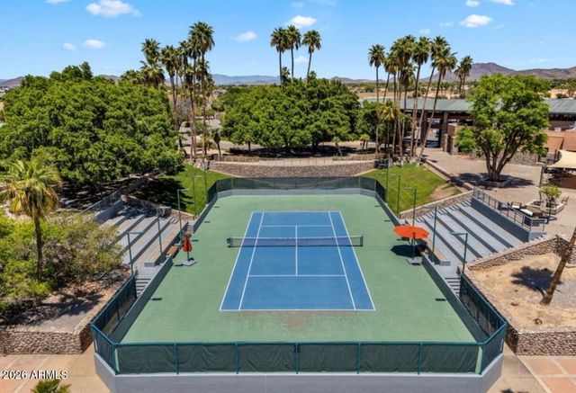 7505 W KRISTAL Way, Glendale, AZ 85308