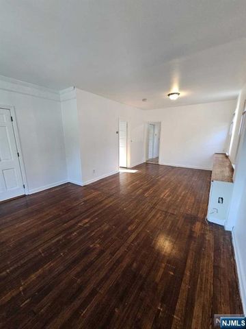 482 Sterling Place 1st Floor, Ridgewood, NJ 07450