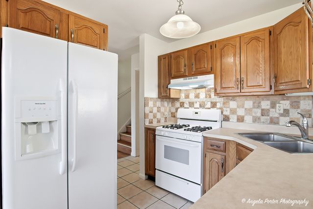 2304 Dickey Avenue, North Chicago, IL 60064