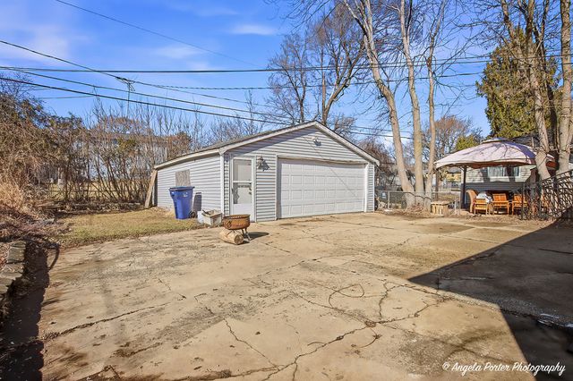 2304 Dickey Avenue, North Chicago, IL 60064