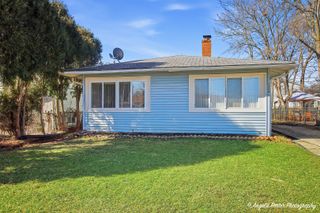 2304 Dickey Avenue, North Chicago, IL 60064
