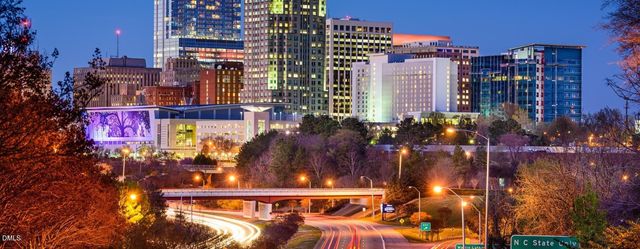 380 White Oak Garden Way 233, Garner, NC 27529