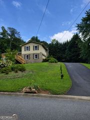2729 Irene Circle, Duluth, GA 30096
