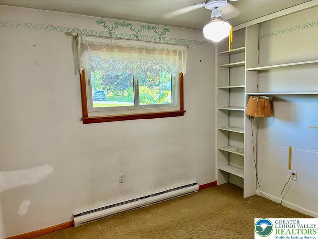 979 Dogwood Lane, Coopersburg Boro, PA 18036