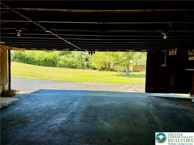 979 Dogwood Lane, Coopersburg Boro, PA 18036