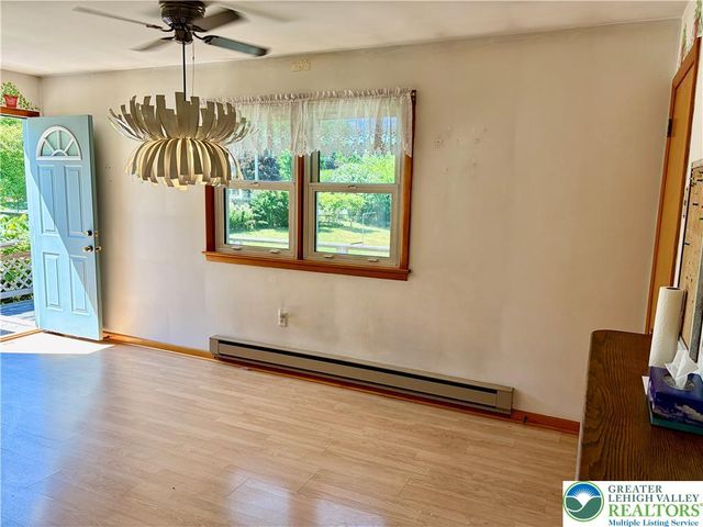 979 Dogwood Lane, Coopersburg Boro, PA 18036
