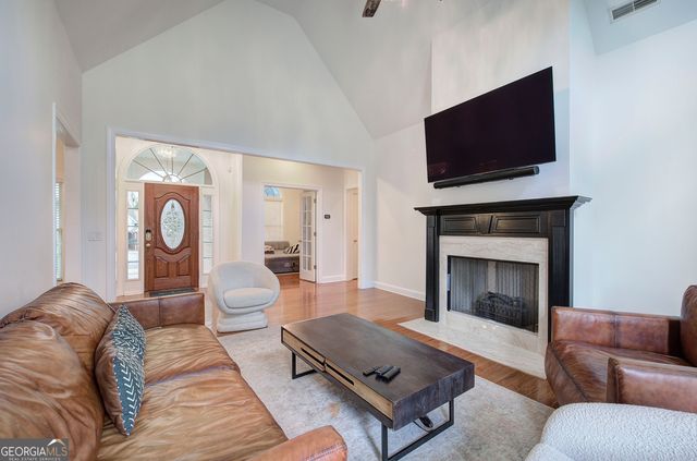 120 Vinings Way SE, Calhoun, GA 30701