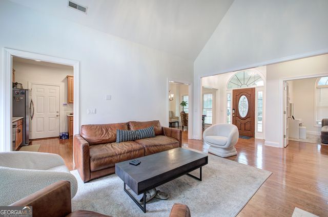 120 Vinings Way SE, Calhoun, GA 30701