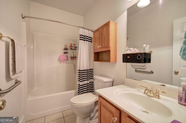 120 Vinings Way SE, Calhoun, GA 30701