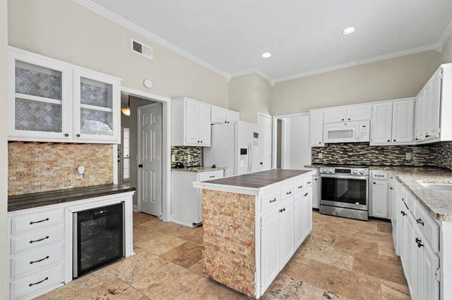 3711 Penny Lane, Carrollton, TX 75007
