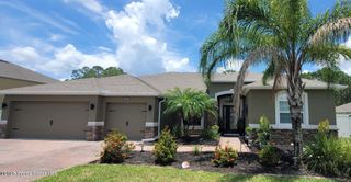 680 Easton Forest Circle SE, Palm Bay, FL 32909