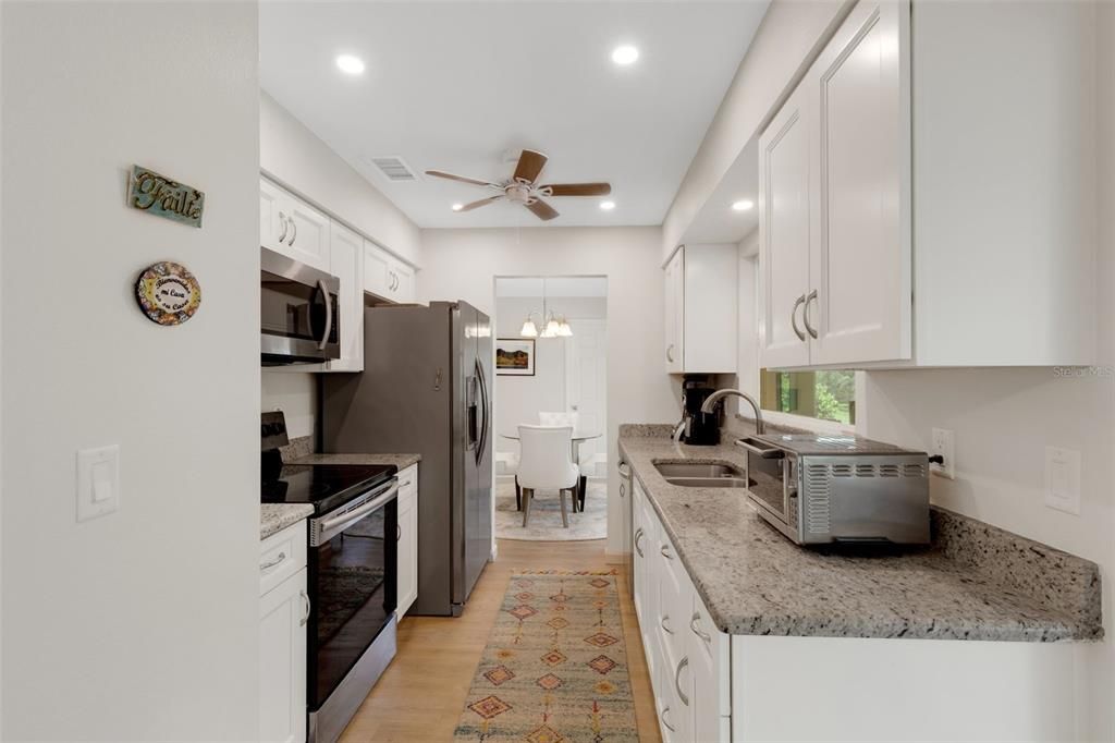 Image 19 of property listing at 1211 TIMBERBROOKE DRIVE, Palm Harbor, FL 34684
