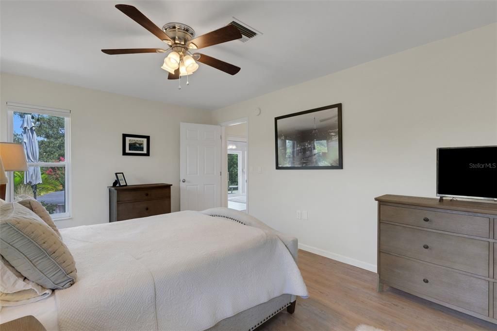 Image 29 of property listing at 1211 TIMBERBROOKE DRIVE, Palm Harbor, FL 34684