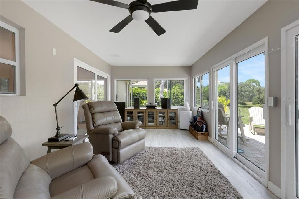 Image 40 of property listing at 1211 TIMBERBROOKE DRIVE, Palm Harbor, FL 34684