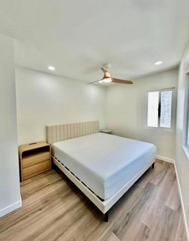 5725 Linda Vista Road 8, San Diego, CA 92110