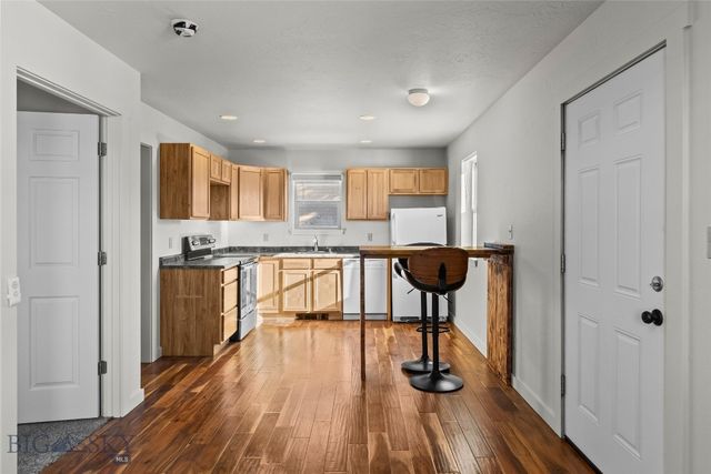 415 E Madison, Virginia City, MT 59755