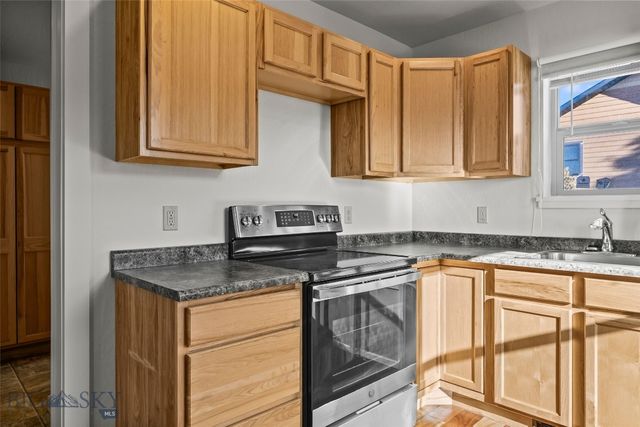 415 E Madison, Virginia City, MT 59755