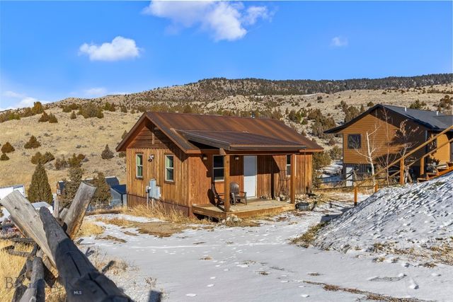 415 E Madison, Virginia City, MT 59755