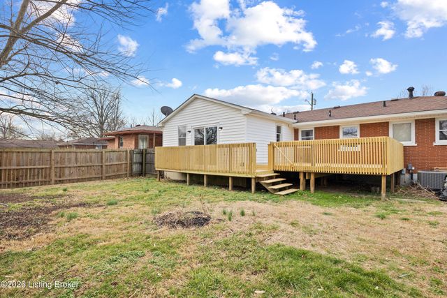 8905 Mapleview Dr, Louisville, KY 40258