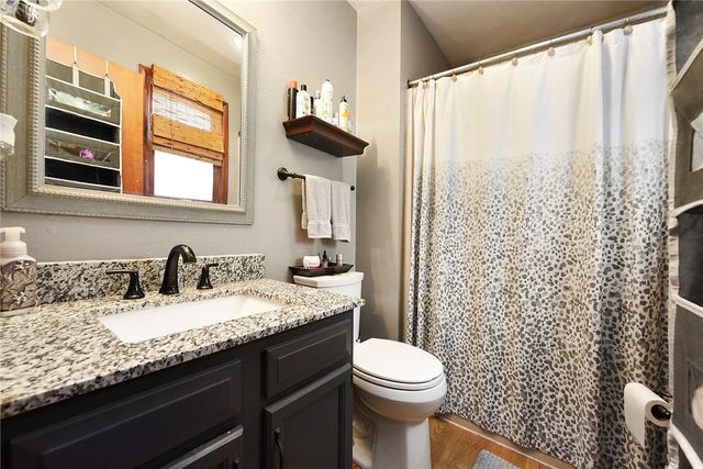 21 Ross Hollow Rd, Plum Boro, PA 15239