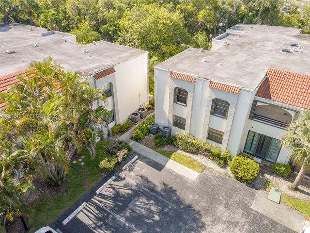 3578 Magellan Circle 2323, Aventura, FL 33180