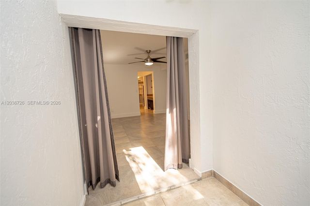 3578 Magellan Circle 2323, Aventura, FL 33180