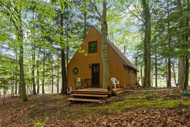 7682 Cottage Road 2, Wolcott, NY 14590