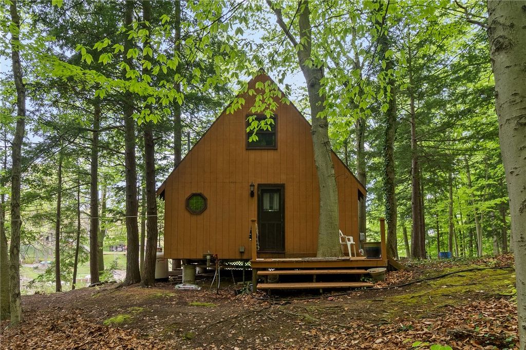 7682 Cottage Road 2, Wolcott, NY 14590