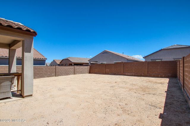 897 W Calle El Acuario, Sahuarita, AZ 85629