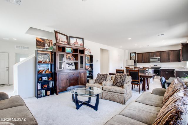 897 W Calle El Acuario, Sahuarita, AZ 85629