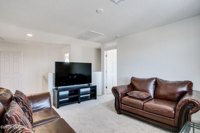 897 W Calle El Acuario, Sahuarita, AZ 85629