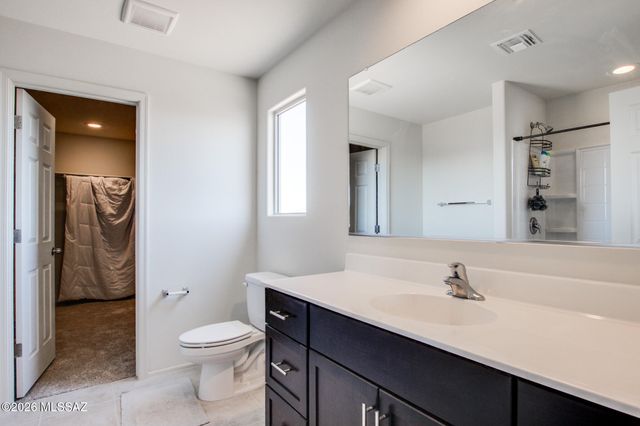 897 W Calle El Acuario, Sahuarita, AZ 85629