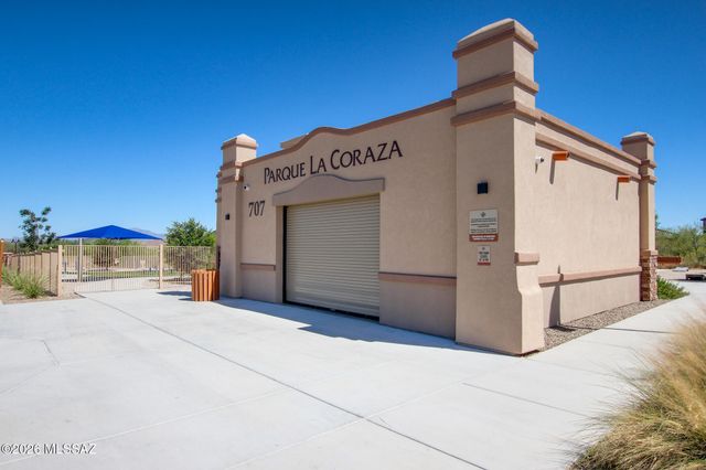 897 W Calle El Acuario, Sahuarita, AZ 85629