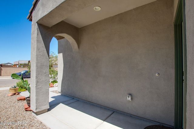 897 W Calle El Acuario, Sahuarita, AZ 85629