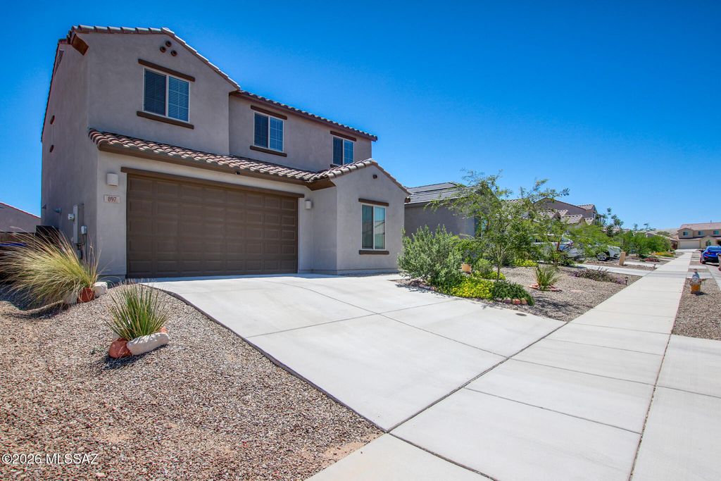 897 W Calle El Acuario, Sahuarita, AZ 85629