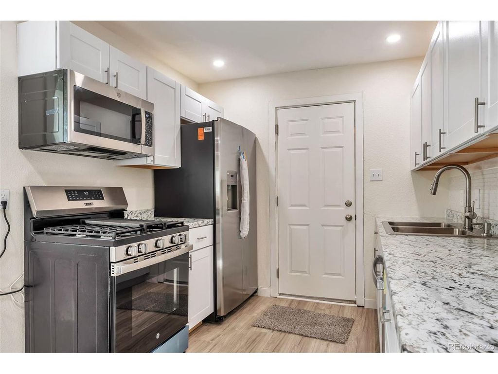 7761 Kearney Dr, Commerce City, CO 80022