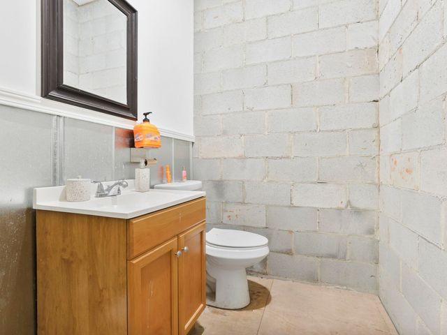 215 California Avenue, Spartanburg, SC 29303