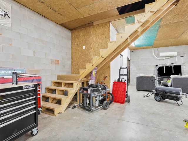 215 California Avenue, Spartanburg, SC 29303