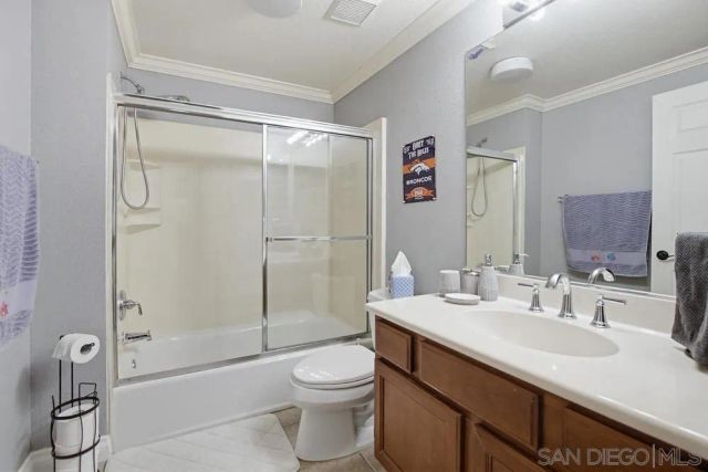 7683 Mission Gorge 165, San Diego, CA 92120