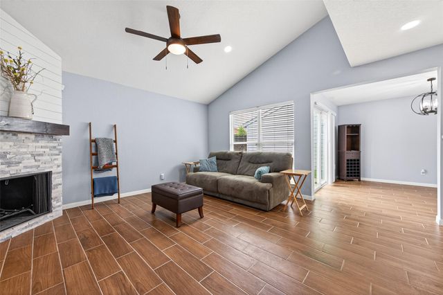 10254 Sunwood Drive, Houston, TX 77041