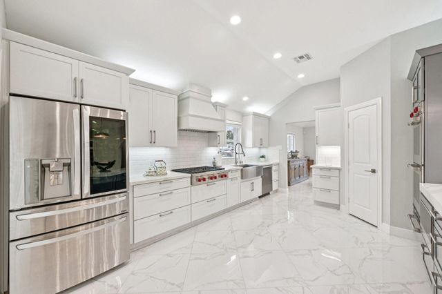 106 Mignon Lane, Houston, TX 77024