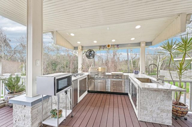 106 Mignon Lane, Houston, TX 77024