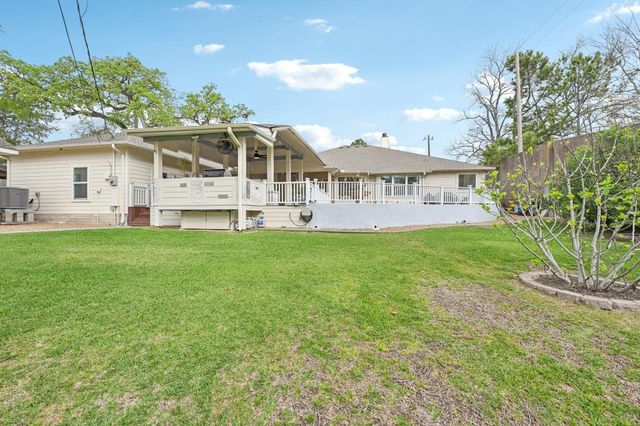 106 Mignon Lane, Houston, TX 77024