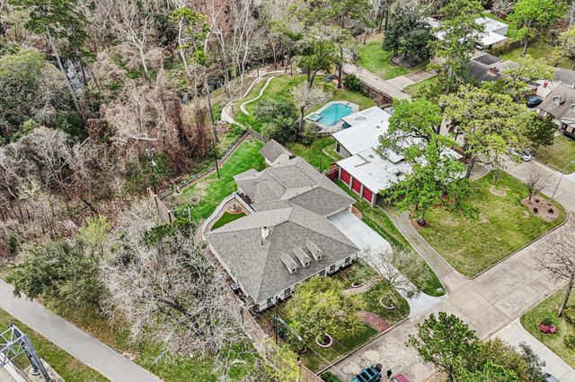 106 Mignon Lane, Houston, TX 77024