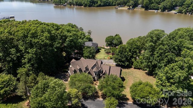 8041 Water View Drive, Belmont, NC 28012