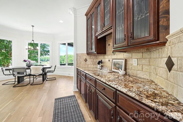 8041 Water View Drive, Belmont, NC 28012