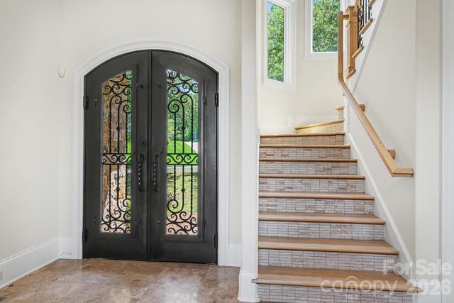 8041 Water View Drive, Belmont, NC 28012