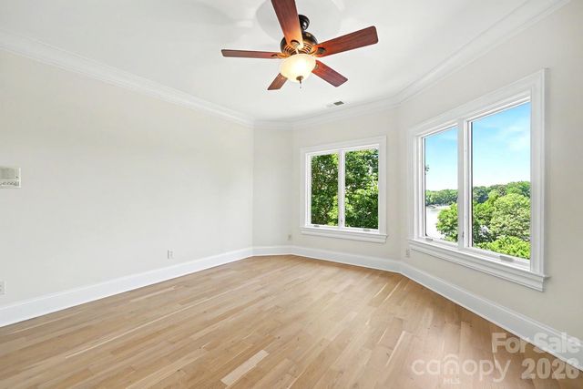 8041 Water View Drive, Belmont, NC 28012