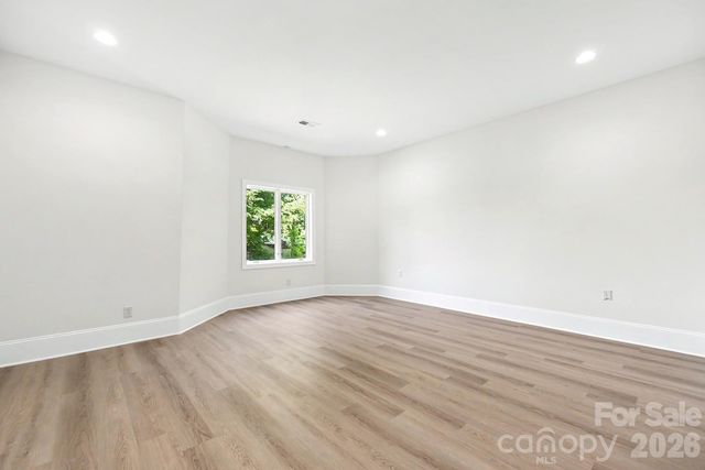 8041 Water View Drive, Belmont, NC 28012
