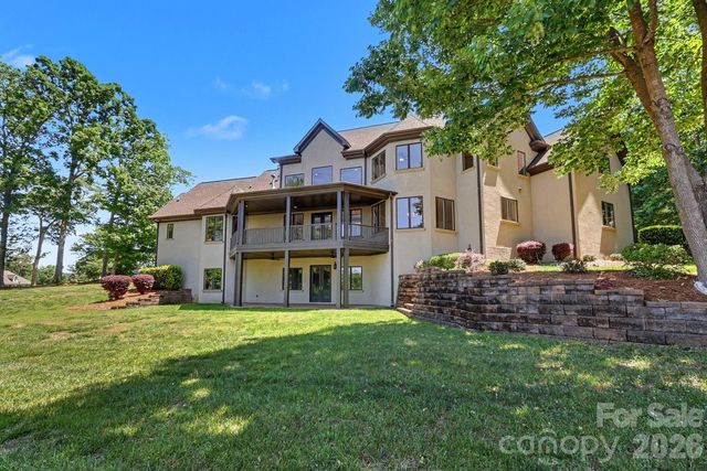 8041 Water View Drive, Belmont, NC 28012